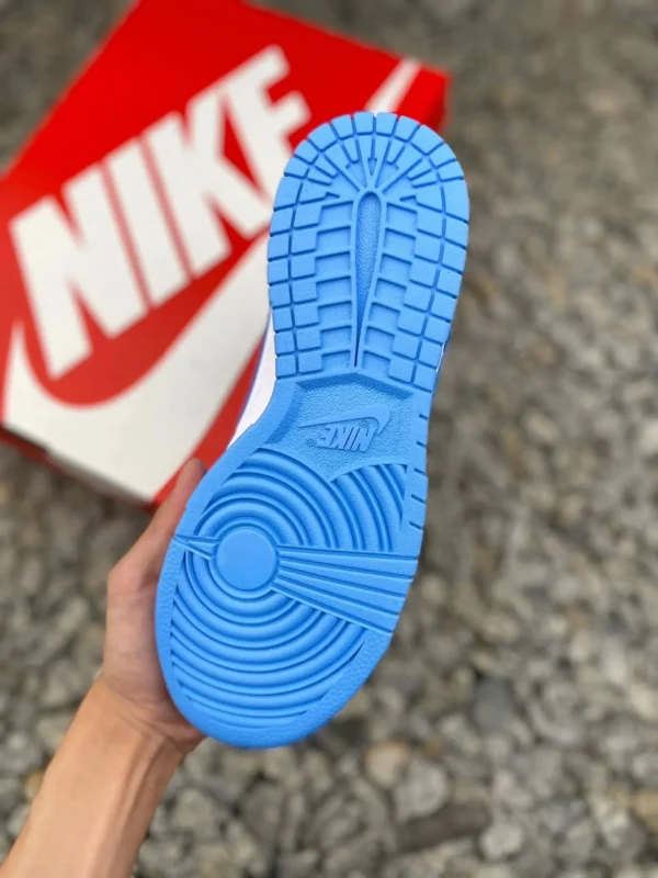 Nike Dunk - Image 9