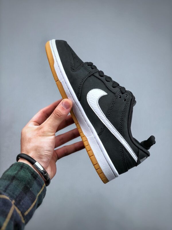SB  DUNK - Image 9