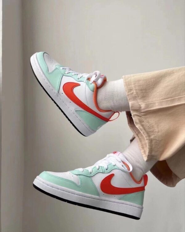NIKE court borough low
