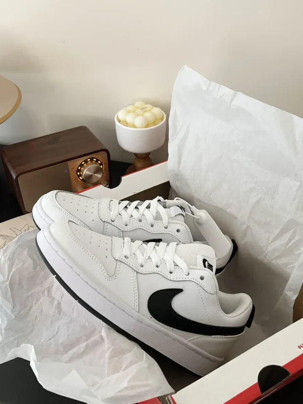 Nike - Image 7