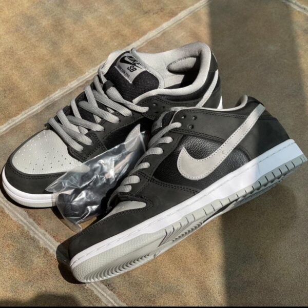 Dunk - Image 2