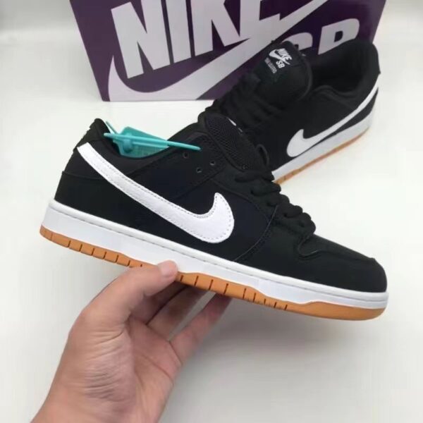 SB  DUNK